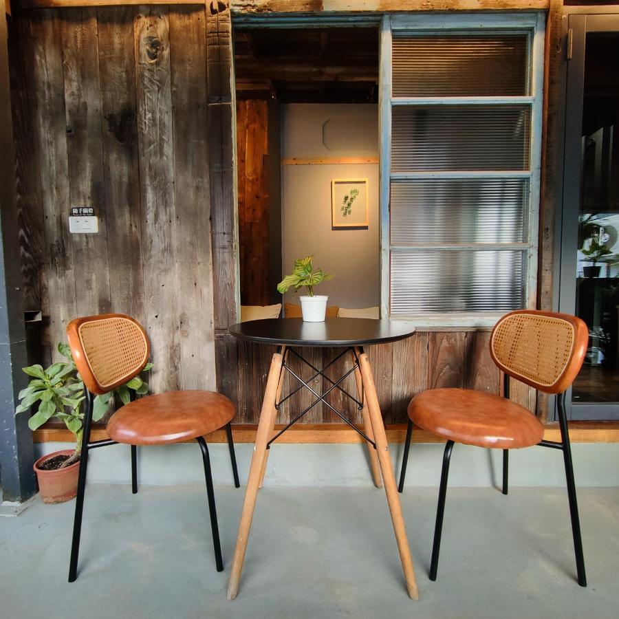 Jerry'S Mazehut Hostel Tainan Bagian luar foto