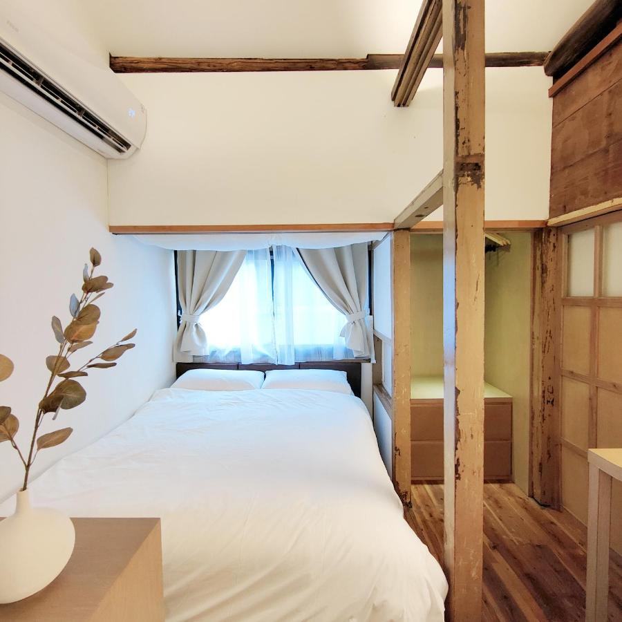 Jerry'S Mazehut Hostel Tainan Bagian luar foto